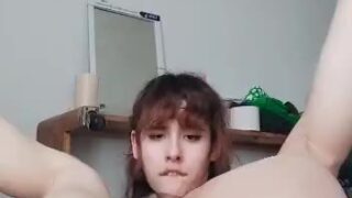 Deep anal stretching ass bouncing Lizyhsan